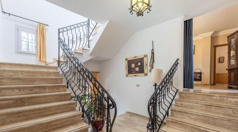 Granada - Gójar - 660m2