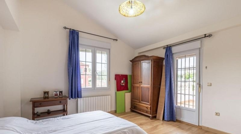 Granada - Gójar - 660m2
