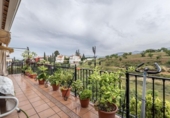 Chalet independiente con terreno en venta en la España, Gójar, ref: TR413935 foto