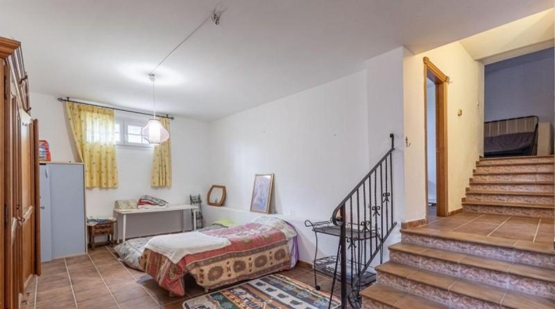 Granada - Gójar - 660m2