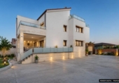 Chalet independiente con terreno en venta en la España, Zamora, ref: TR348262 foto