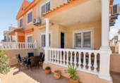 Casa de pueblo en venta en la España, Torrevieja, ref: TR413938 foto