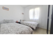 Отдельно стоящий дом с участком на продажу в городе Orihuela Фото