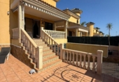 Casa de pueblo en venta en la España, Orihuela, ref: TR413946 foto