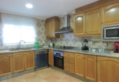 Detached villa with land for sale on España, La Pobla de Vallbona, ref: TR413951 photo