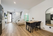 Chalet independiente con terreno en venta en la España, Badalona, ref: TR413959 foto