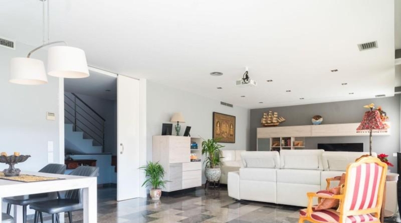 Barcelona - Sant Vicenç de Montalt - 745m2