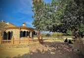 Chalet independiente con terreno en venta en la España, Búger, ref: TR373459 foto