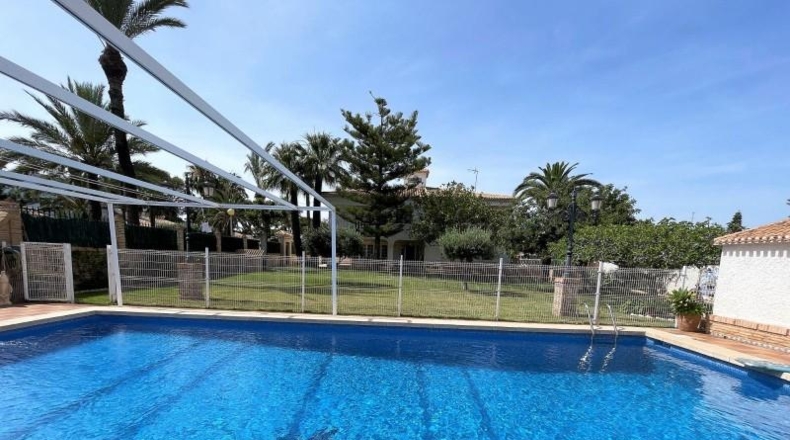 Alicante - Cabo Roig - 1443m2