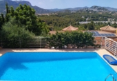 Chalet independiente con terreno en venta en Calpe ref: TR395869 foto