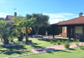 Chalet independiente con terreno en venta en Villanueva de Duero ref: TR413980 foto