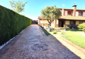 Chalet independiente con terreno en venta en Villanueva de Duero ref: TR413980 foto