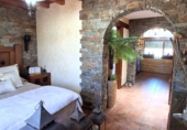 Chalet independiente con terreno en venta en Villanueva de Duero ref: TR413980 foto