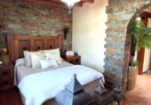 Chalet independiente con terreno en venta en Villanueva de Duero ref: TR413980 foto