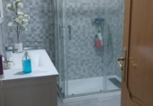 Chalet independiente con terreno en venta en Linares ref: TR414006 foto