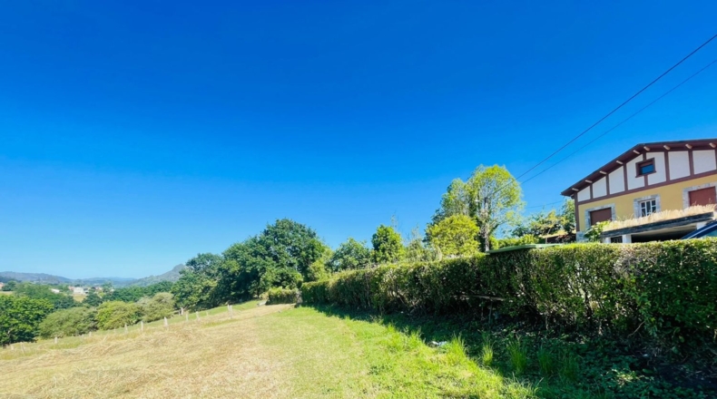 Asturias - Pola de Siero - 1227m2