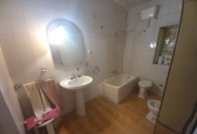 Linares 380&nbsp;m²