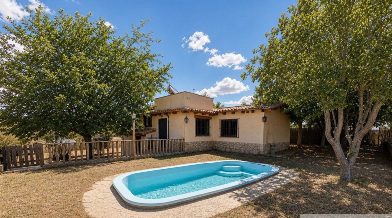 Valencia - Manises - 2285m2