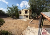 Xalet independent amb terreny en venda a Manises ref.: TR414018 foto