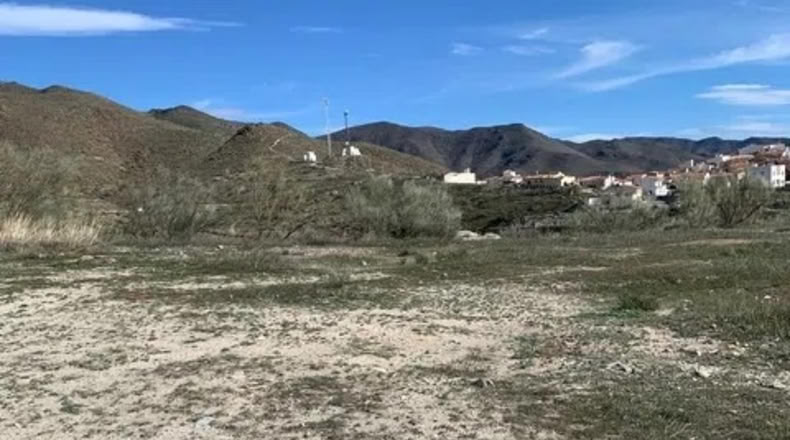 Almería - Uleila del Campo - 63718m2