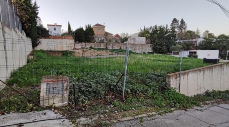 Sevilla - Salteras - 706m2