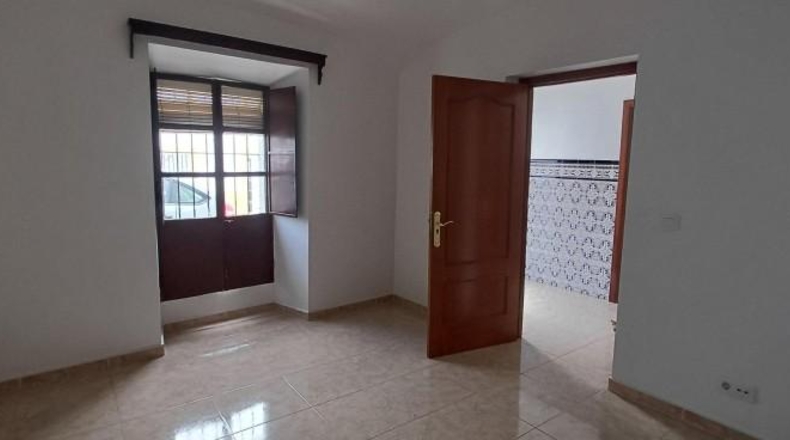 Badajoz - Cheles - 748m2