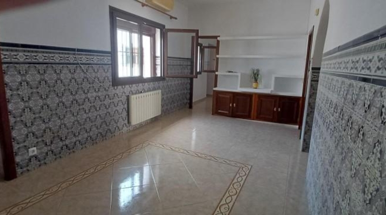 Badajoz - Cheles - 748m2