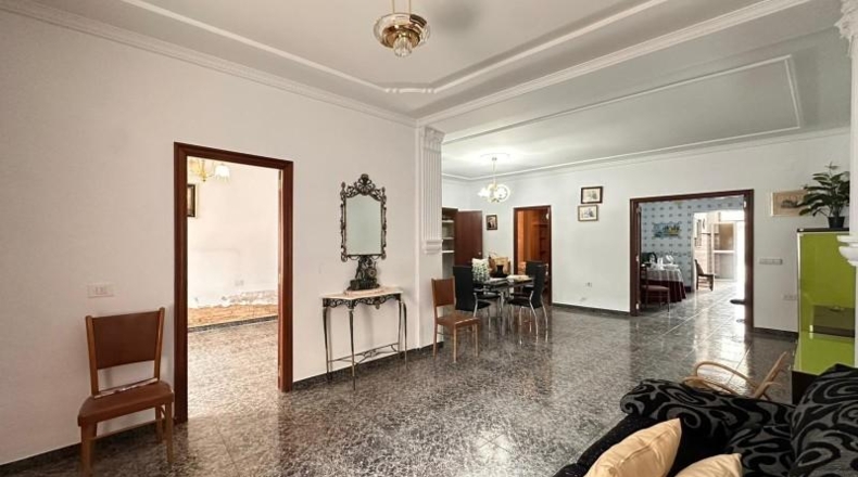 Valencia - Guadassuar - 265m2