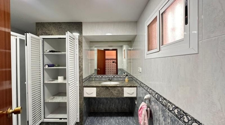 Valencia - Guadassuar - 265m2