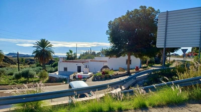 Almería - Pulpí - 11000m2
