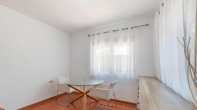 Granada - Albolote - 333m2