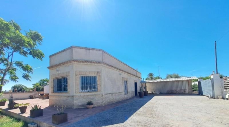 Valencia - Benicull de Xúquer - 3882m2