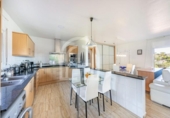 Chalet independiente con terreno en venta en la España, Viabrea, ref: TR414149 foto