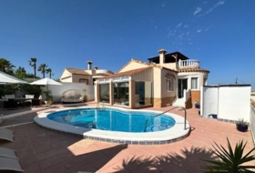 San Miguel de Salinas 423&nbsp;m²