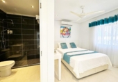 Chalet independiente con terreno en venta en la España, San Miguel de Salinas, ref: TR414151 foto