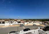 Chalet independiente con terreno en venta en la España, San Miguel de Salinas, ref: TR414151 foto
