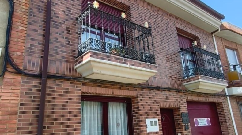 León - El Burgo Ranero - 174m2