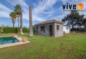 Chalet independiente con terreno en venta en la España, La Rinconada, ref: TR399921 foto