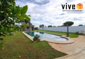 Chalet independiente con terreno en venta en la España, La Rinconada, ref: TR399921 foto
