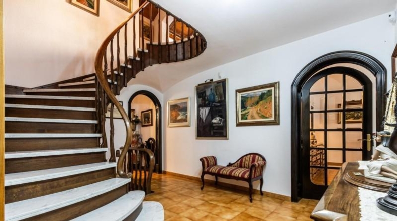 Barcelona - Castellar del Vallès - 1145m2