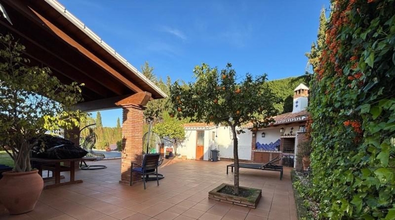 Málaga - Alhaurín de la Torre - 1025m2