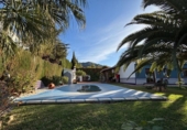 Chalet independiente con terreno en venta en la España, Alhaurín de la Torre, ref: TR401266 foto