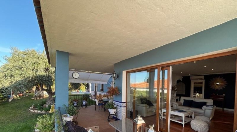 Málaga - Alhaurín de la Torre - 1025m2