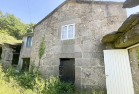 Cotobade 700&nbsp;m²