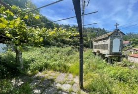 Cotobade 700&nbsp;m²