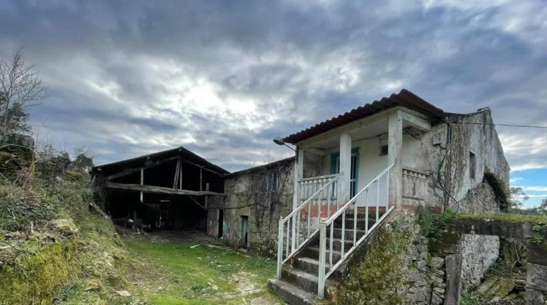 Pontevedra - Ponte Valga - 2000m2