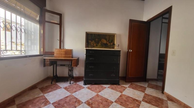 Alicante - Dolores - 293m2
