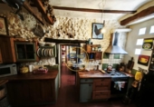 Chalet independiente con terreno en venta en la España, Alcoy, ref: TR414215 foto