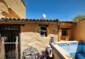 Chalet independiente con terreno en venta en la España, Alcoy, ref: TR414215 foto