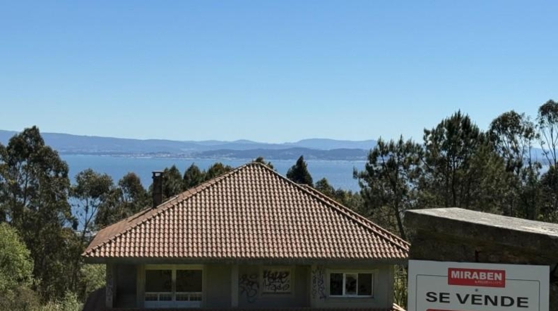 La Coruña - Ribeira - 3472m2